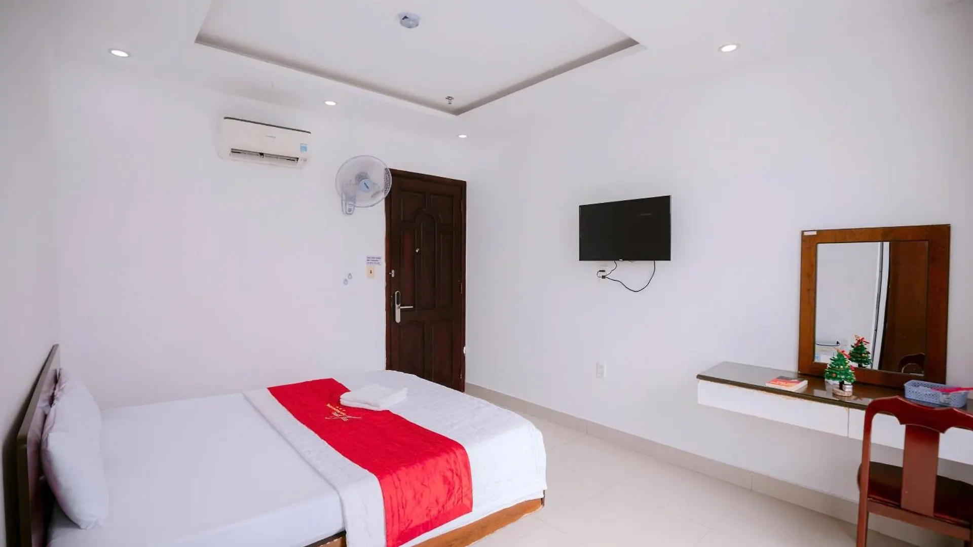 **  Nam Phuong Hotel Vung Tau Vietnám