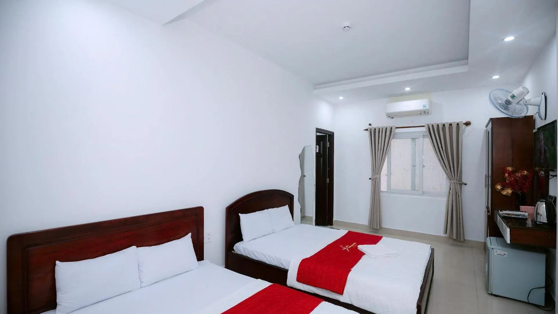 Nam Phuong Hotel فونج تاو